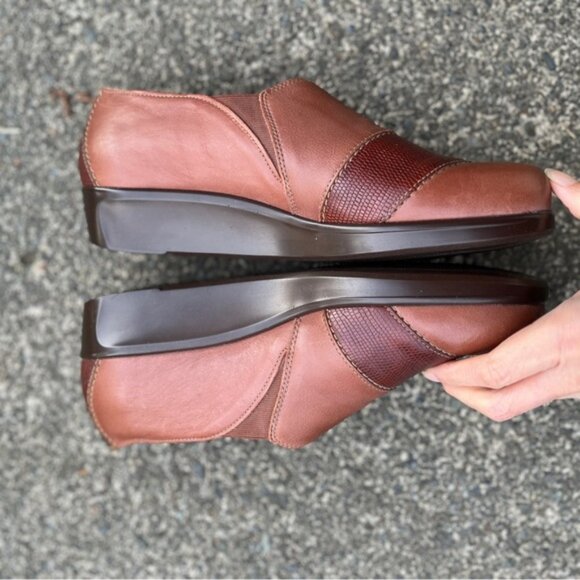 SAS Womens Slip On Auburn/ Lizard Loafers Sz 9.5 - Picture 7 of 10